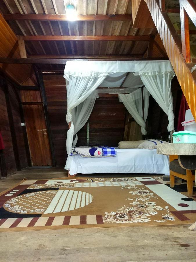 Canyon Jungle Stay Bukittinggi Exterior photo